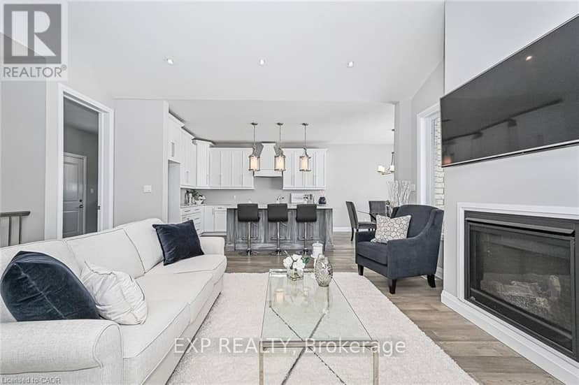 43 Coulter Street — photo 9 of 33