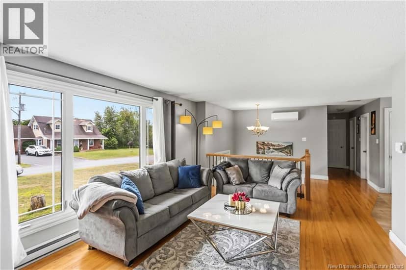 236 Chapelle Street — photo 6 of 30