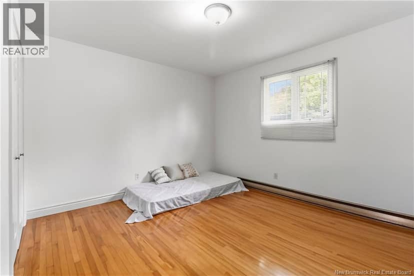 236 Chapelle Street — photo 13 of 30
