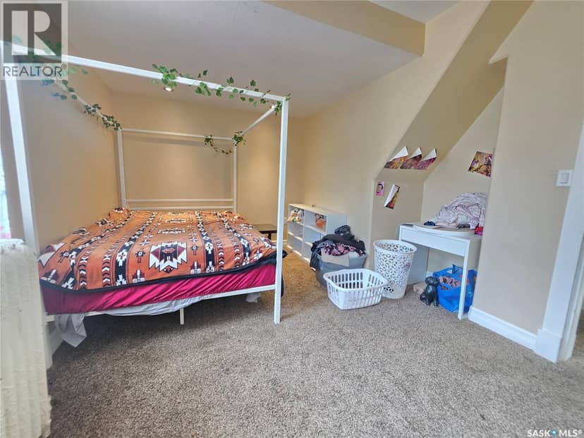 1072 104th STREET — photo 16 of 22