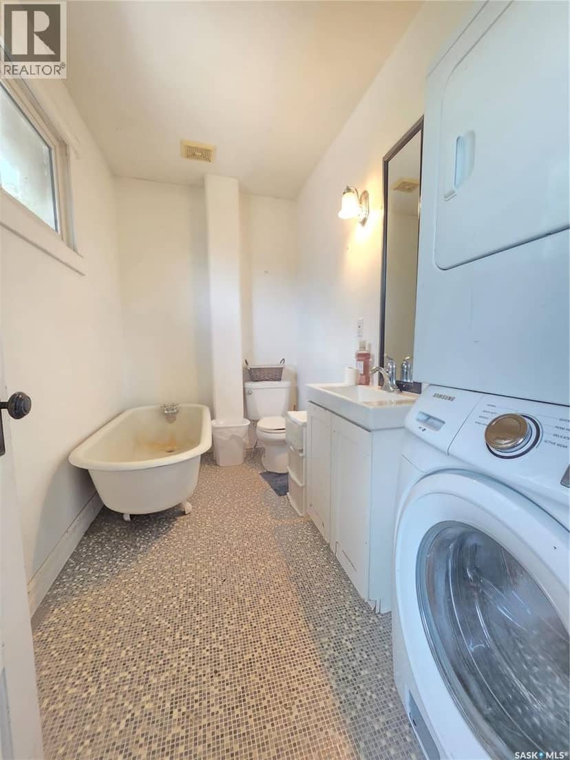 1072 104th STREET — photo 18 of 22