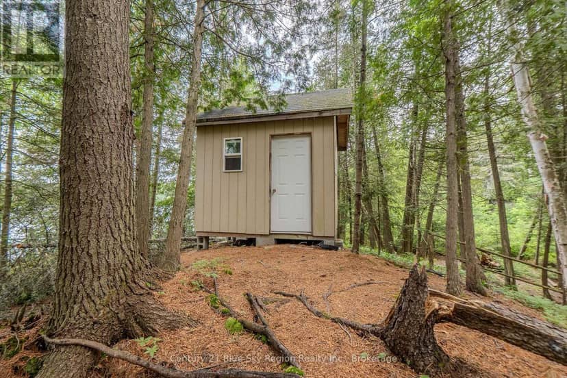 44 Island — photo 16 of 25