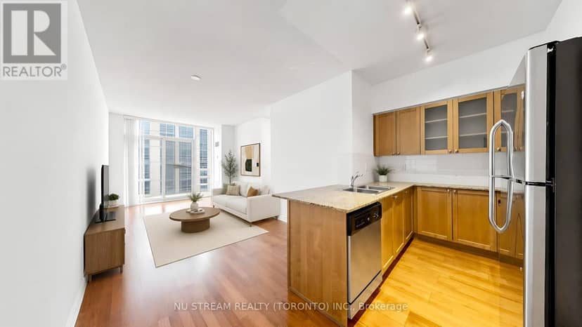 3101 - 761 Bay Street — photo 11 of 28