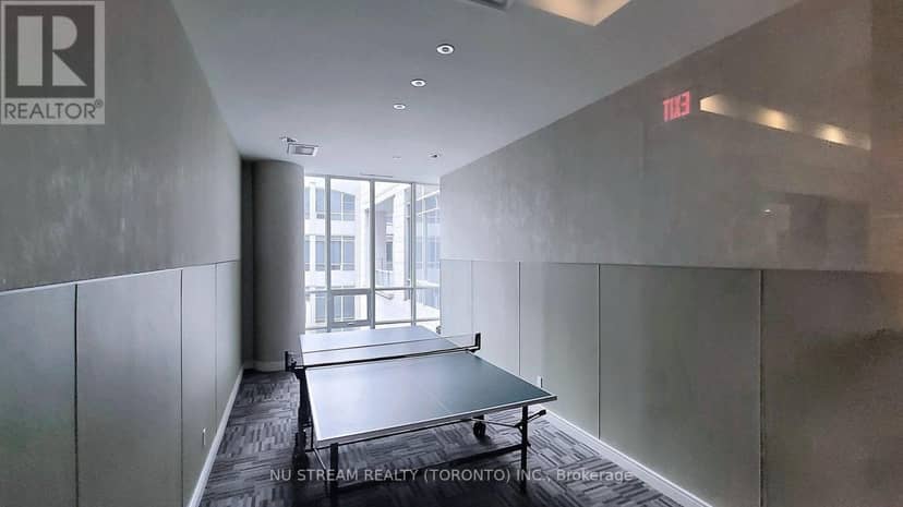 3101 - 761 Bay Street — photo 25 of 28