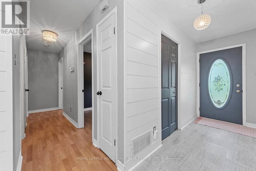 121 Stamford Drive — photo 21 of 40