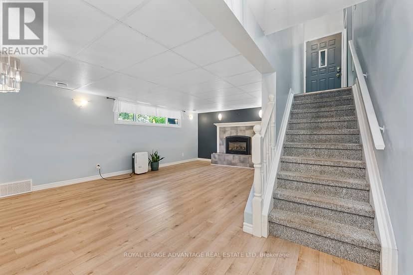121 Stamford Drive — photo 33 of 40
