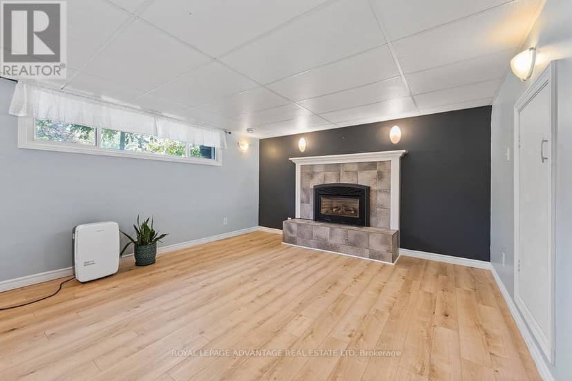 121 Stamford Drive — photo 35 of 40