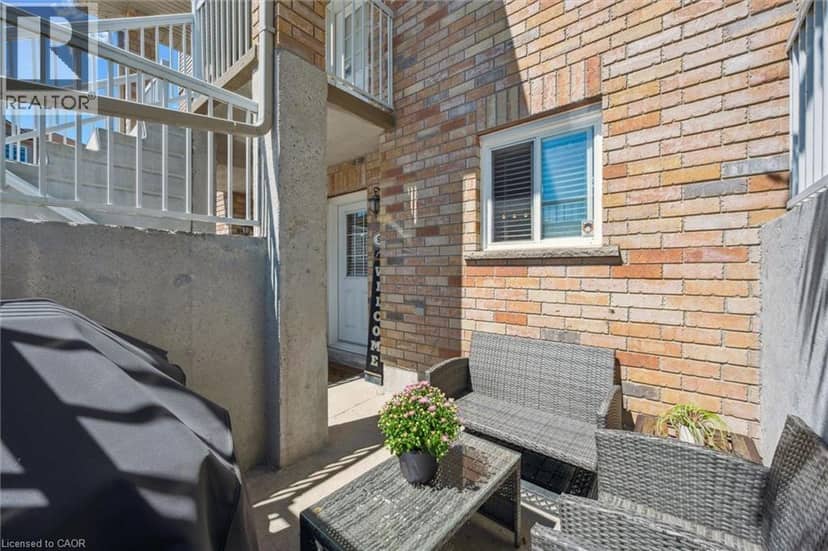 50 HOWE Drive Unit# 9D — photo 5 of 21