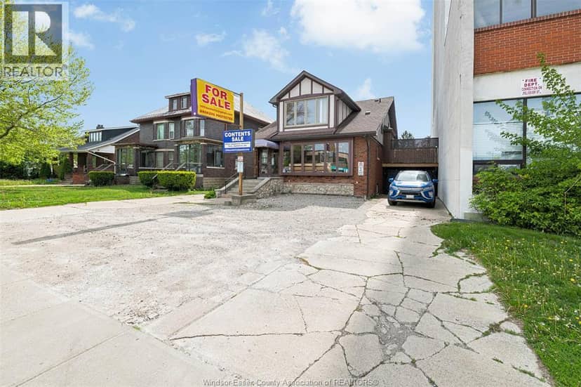 1451 Ouellette Avenue — photo 6 of 40