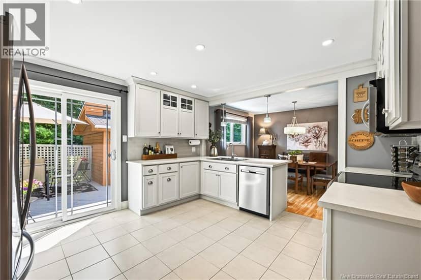 548 Breau Street — photo 14 of 40