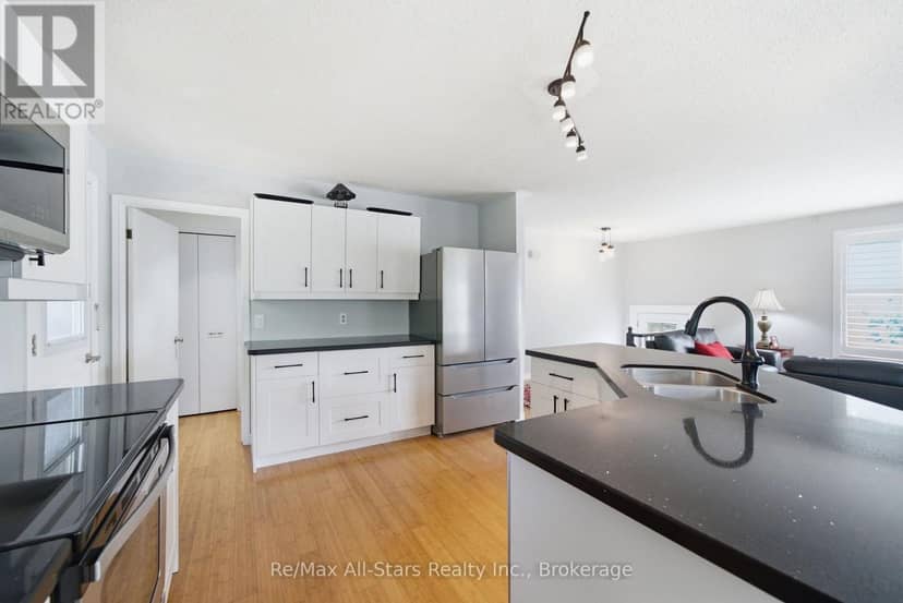 1781 Scugog Street — photo 20 of 40