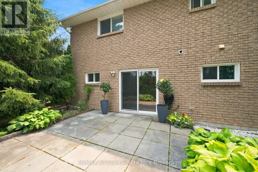 1781 Scugog Street — photo 38 of 40