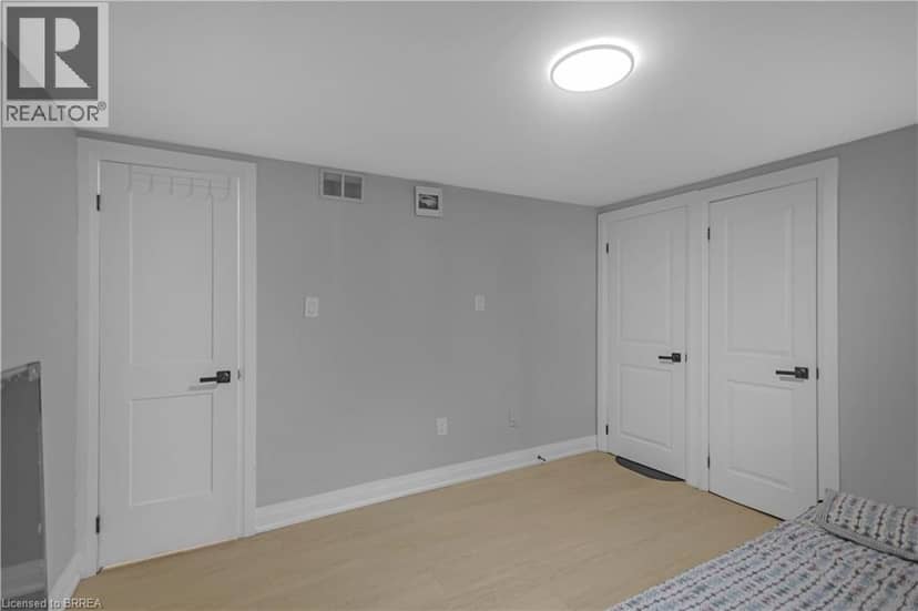 19 BROAD Street — photo 20 of 35