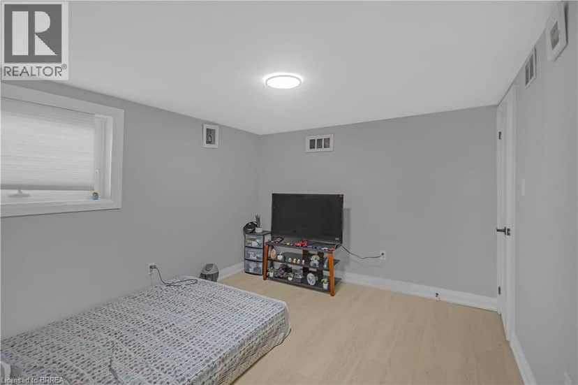 19 BROAD Street — photo 19 of 35