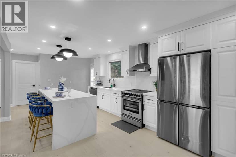 19 BROAD Street, Brantford, photo 8