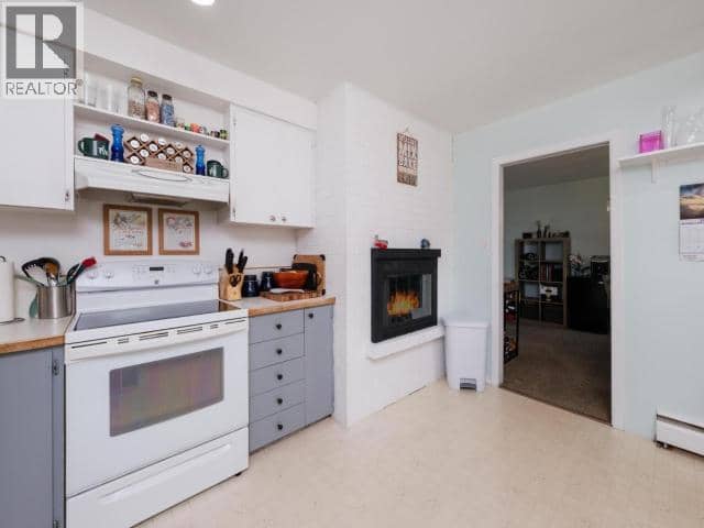 30 Stewart Road — photo 13 of 34