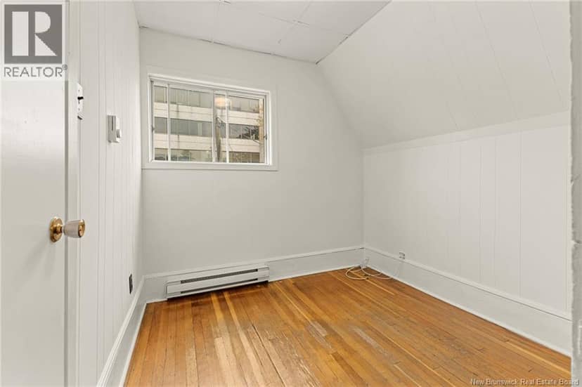 97-97 1/2 Cameron Street — photo 18 of 22