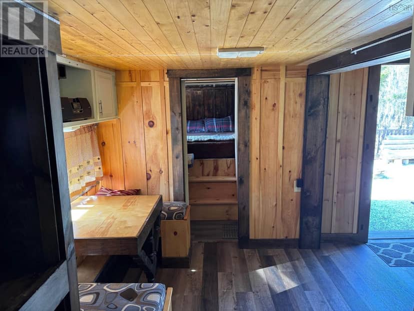 114 Caseys Trail — photo 15 of 22