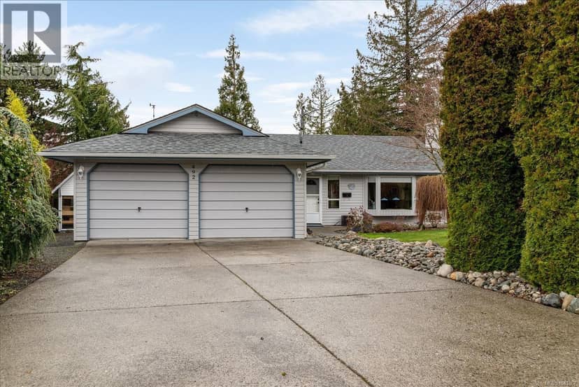 492 Aquila Pl — photo 1 of 40