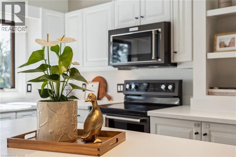 4209 MUSKOKA ROAD 117 Unit# 3 — photo 16 of 40