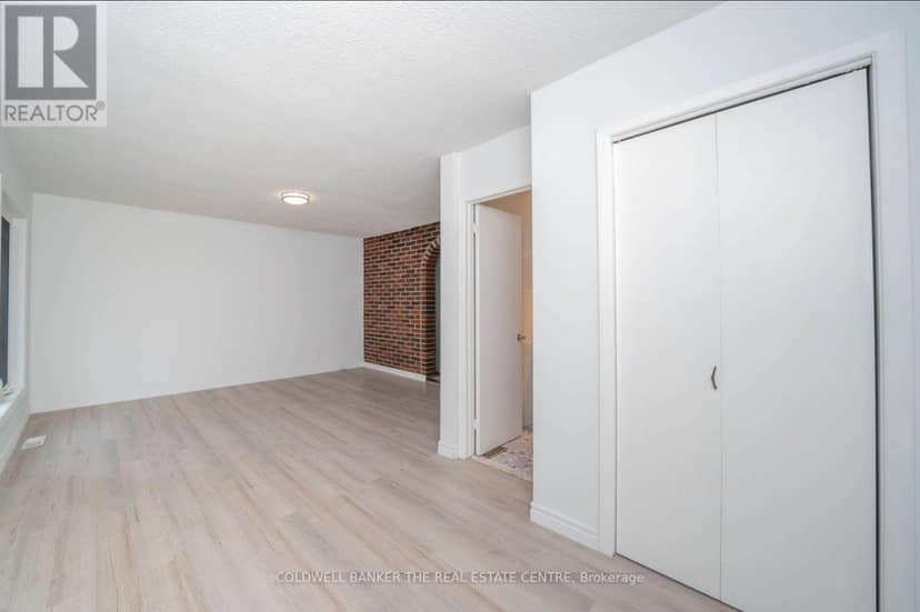 2966 Islington Avenue — photo 18 of 26