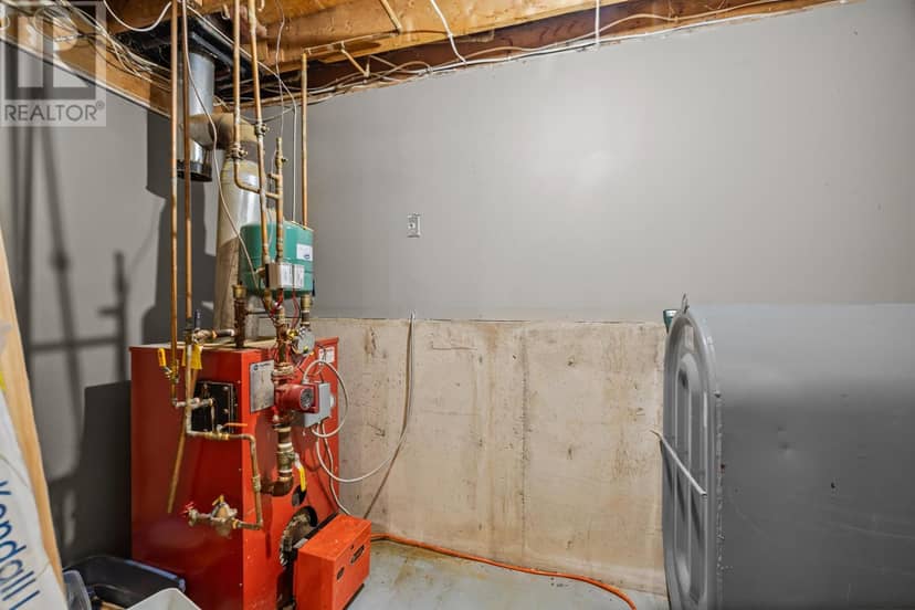 1366 Pownal Road — photo 32 of 40