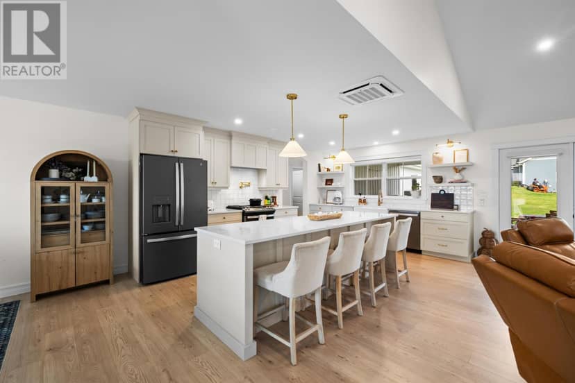 8 MacNeill Avenue — photo 12 of 40
