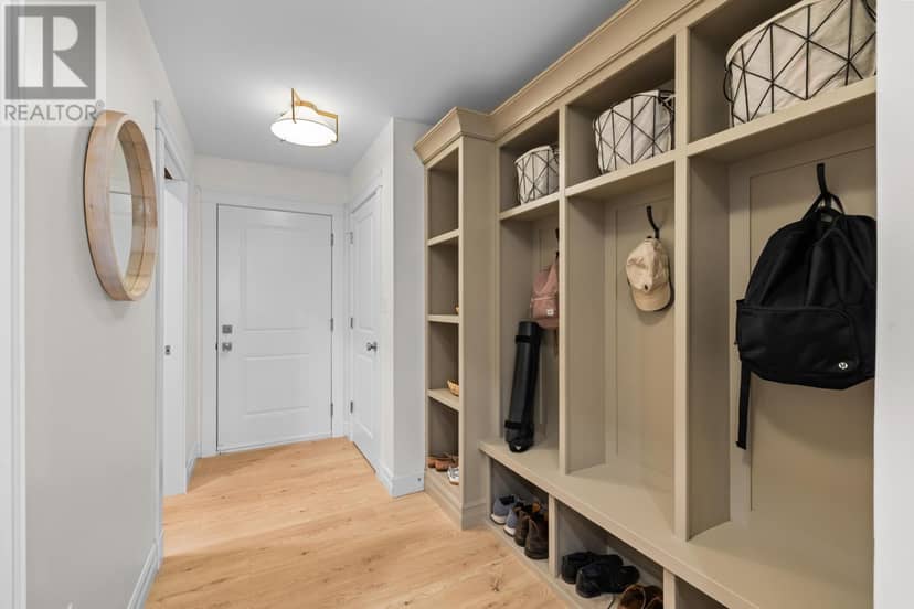 8 MacNeill Avenue — photo 37 of 40