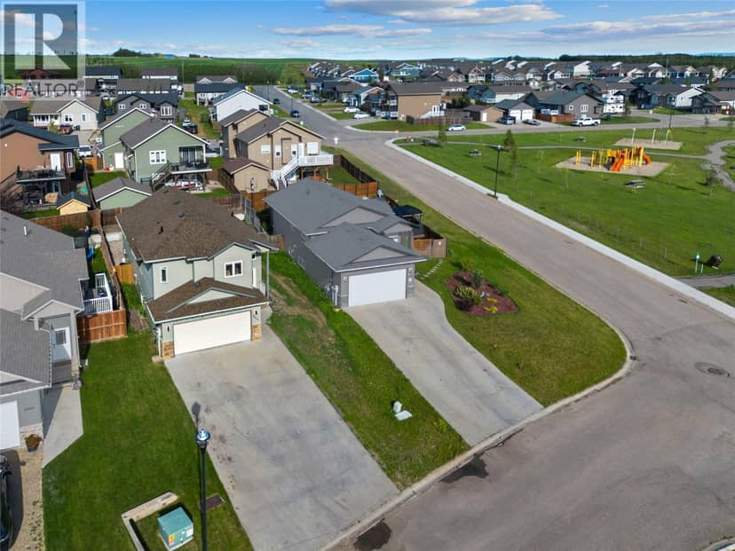8412 18A Street, Dawson Creek, photo 2