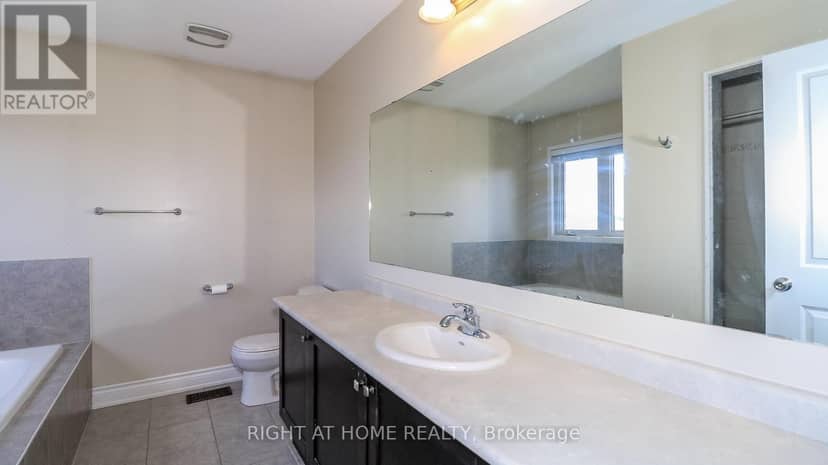 8 Cherry Lane — photo 17 of 22