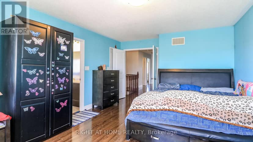 8 Cherry Lane — photo 15 of 22