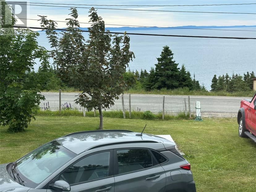 9 Main Highway — photo 10 of 33