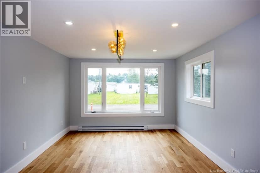 33 Northrup Crescent, Lincoln, photo 3