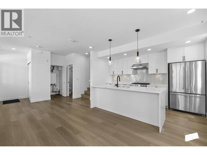 125 720 ROBINSON STREET, Coquitlam, photo 3