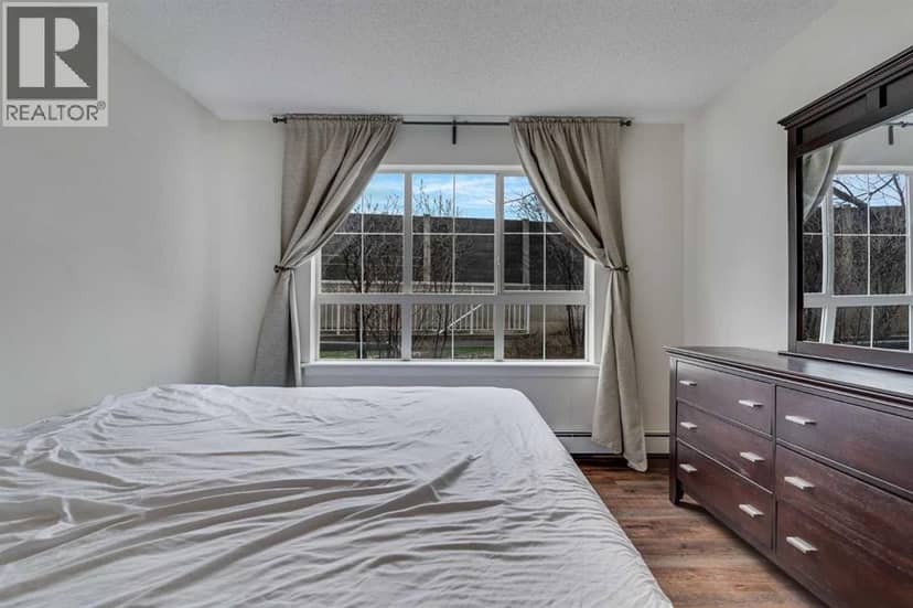 113, 35 Richard Court SW — photo 29 of 40
