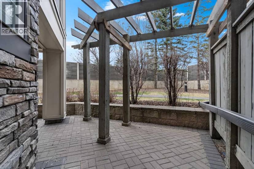 113, 35 Richard Court SW — photo 33 of 40