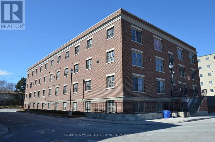 359-363 Duckworth Street — photo 19 of 23