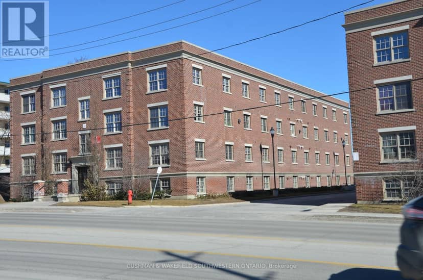 359-363 Duckworth Street — photo 4 of 23