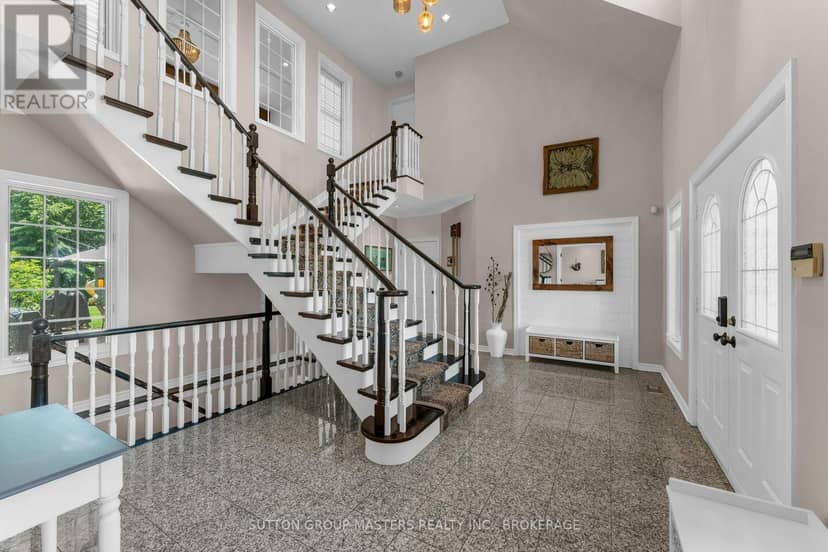 13 Conner Drive, Gananoque, photo 4