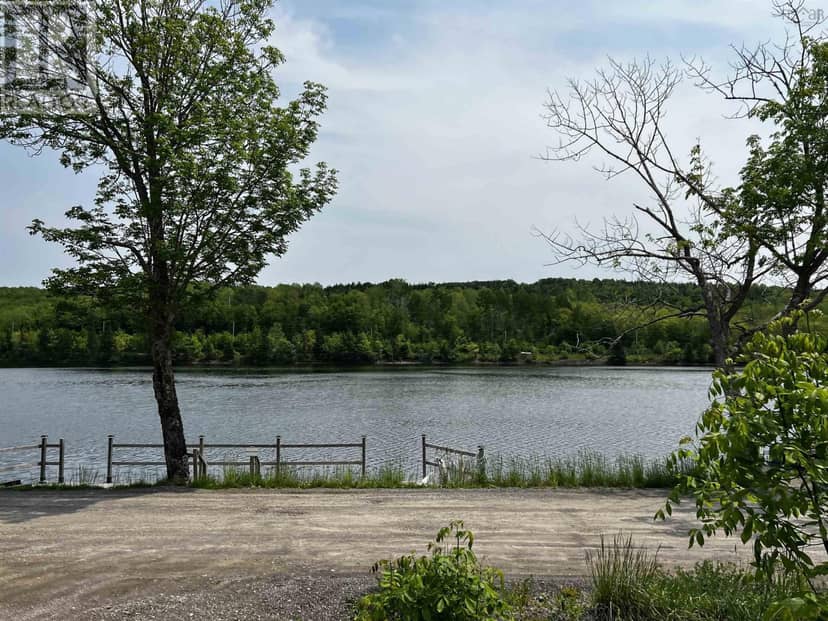 112 Lakeview Lane, West Lochaber, photo 4