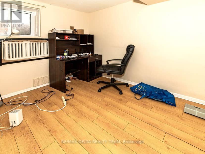 290-292 Daly Avenue — photo 10 of 22