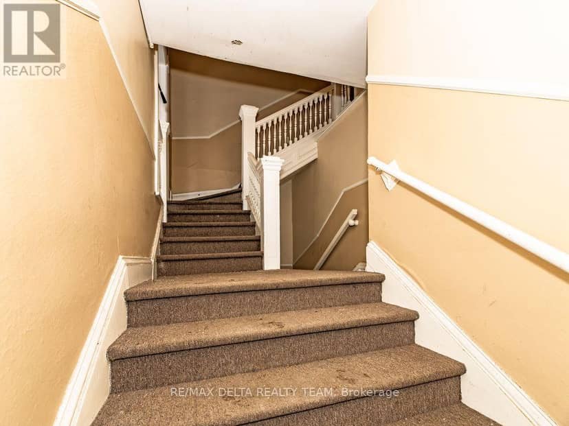 290-292 Daly Avenue, Ottawa, photo 3