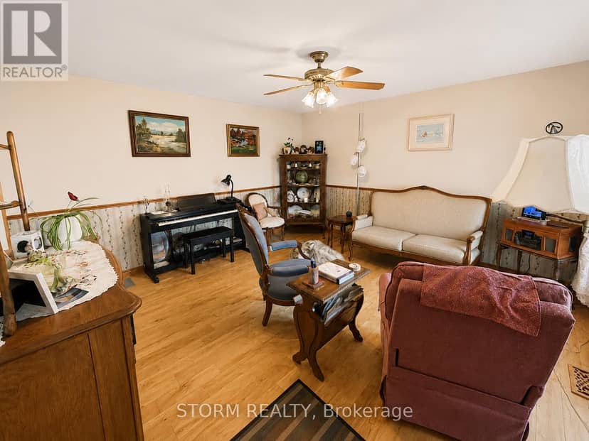 4901 Piperville Road — photo 11 of 33