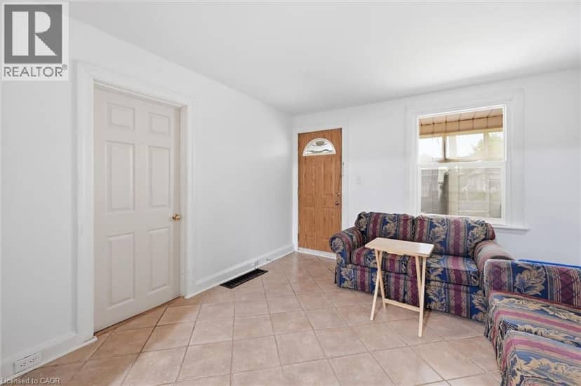 156 HOPE Avenue — photo 3 of 29