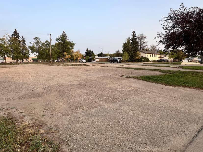 5216 53 ST, Drayton Valley, photo 4