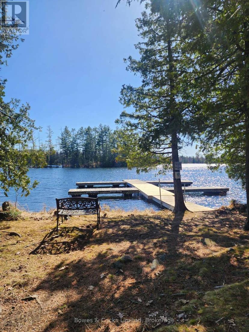 42 Clear Lake Court — photo 10 of 34