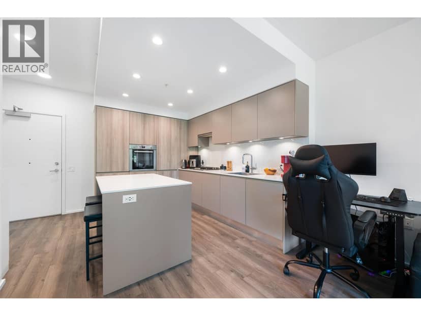202 3809 EVERGREEN PLACE, Burnaby, photo 4