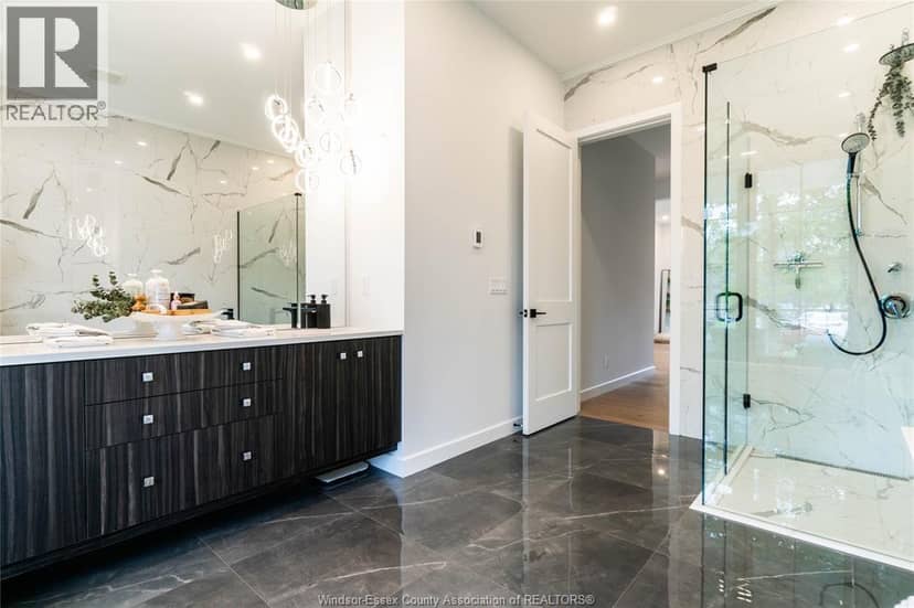 3570 Oke DRIVE — photo 15 of 18