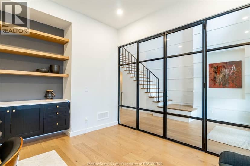 3570 Oke DRIVE — photo 8 of 18
