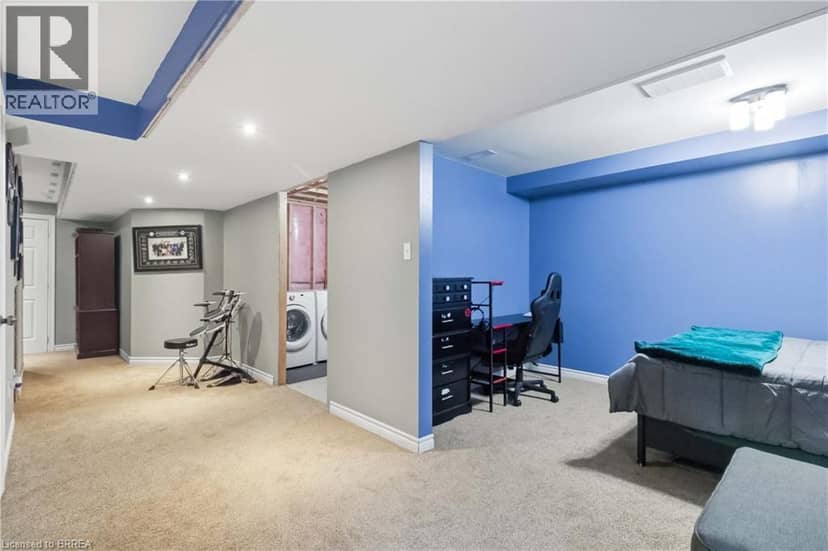 53 BANKS Street — photo 24 of 28